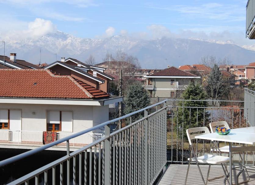 Balcony Photo