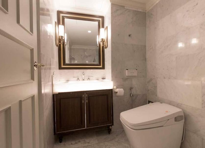 Bathroom Photo
