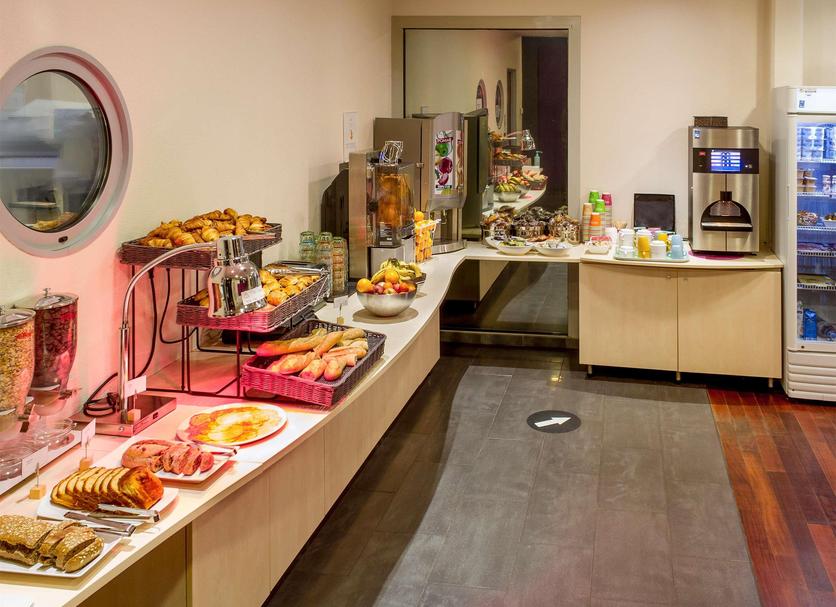 Buffet Photo