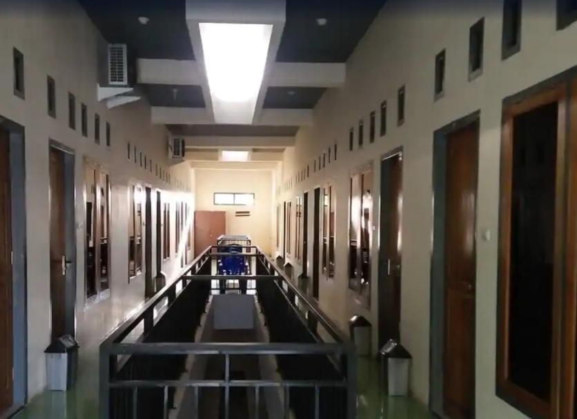 Hallway Photo
