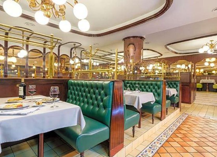 Restaurant Photo