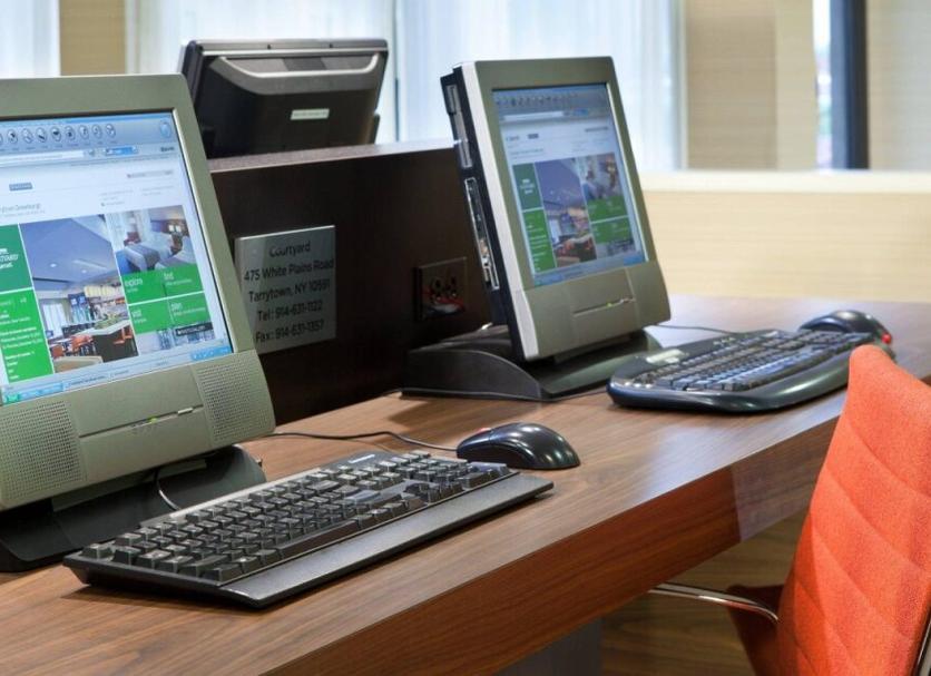 Business center Photo
