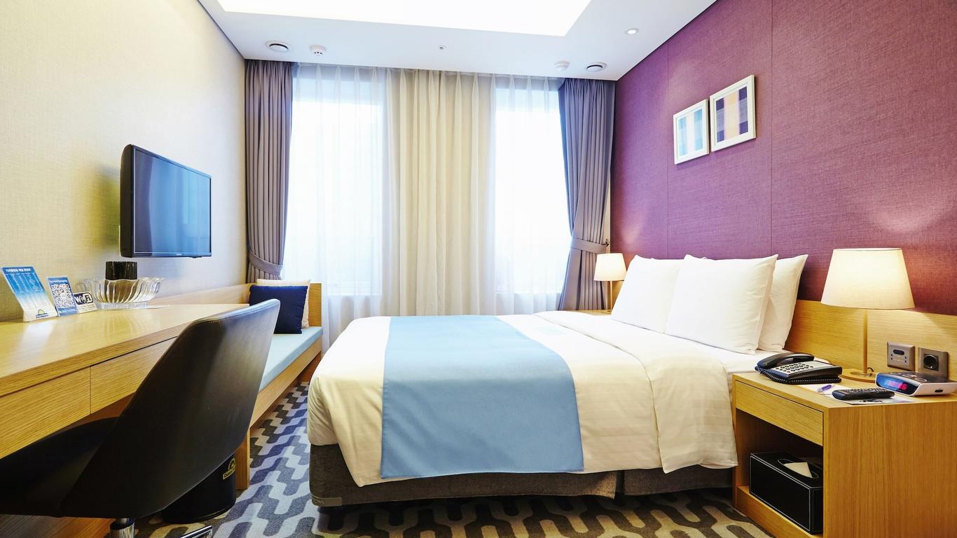 Days Hotel by Wyndham Seoul Myeongdong