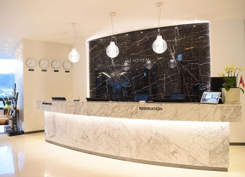 Front desk Photo