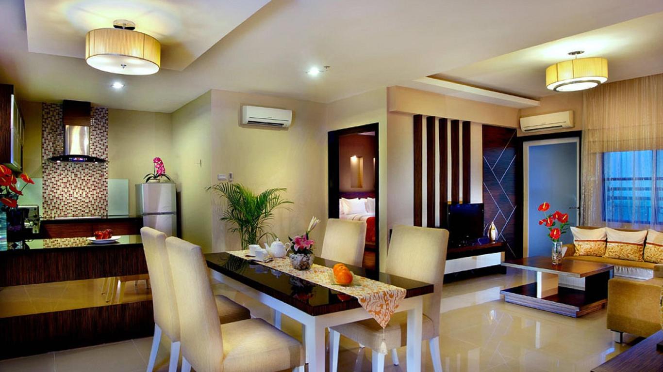 Grand City Hall Hotel & Serviced Residences