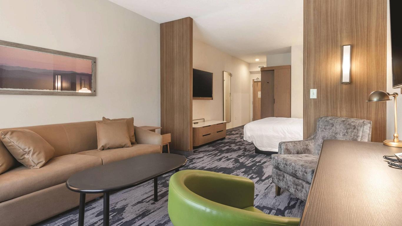 Fairfield Inn & Suites by Marriott Kansas City Shawnee