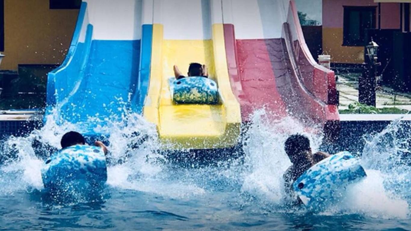 7 Wonders water park and resort