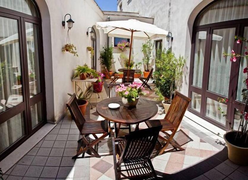 Patio Photo