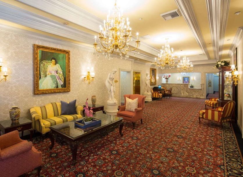 Lounge Photo