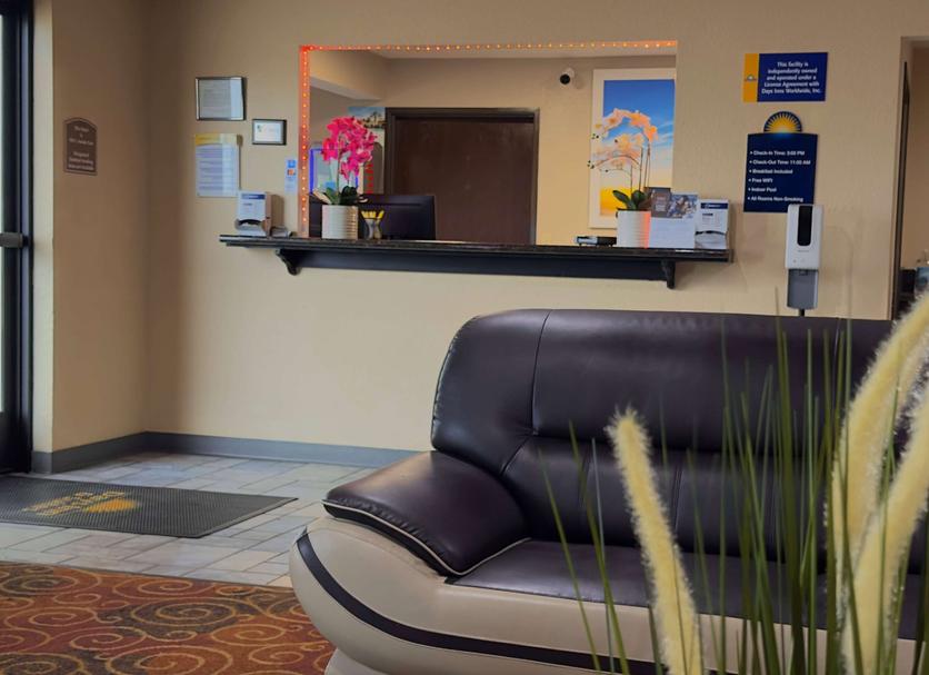 Front desk Photo