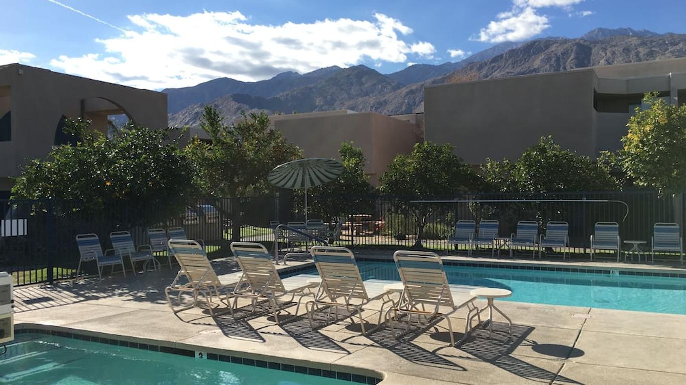 GetAways at Vista Mirage Resort
