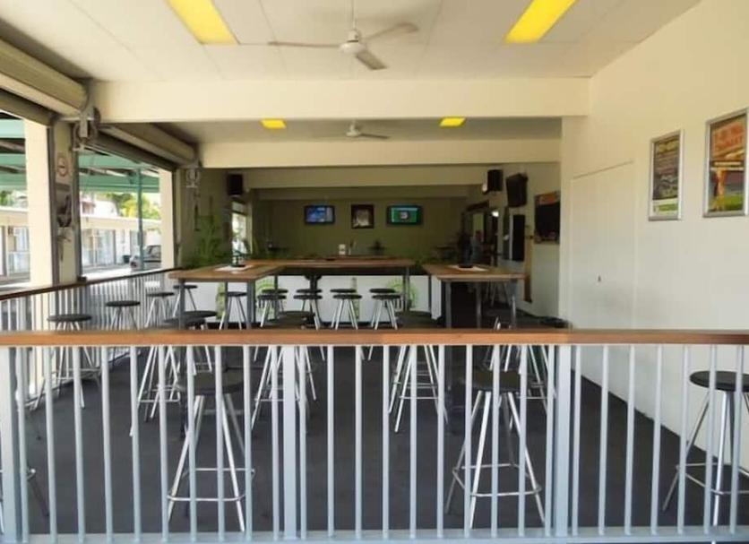 Bar Photo