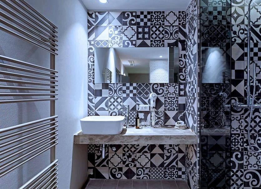 Bathroom Photo