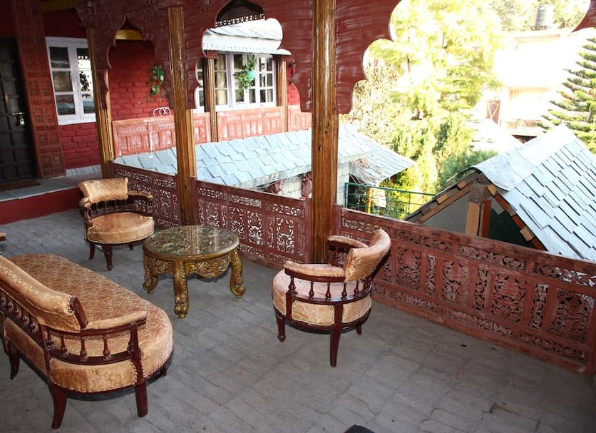Balcony Photo