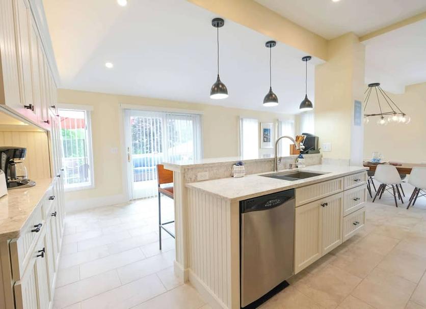 Kitchen Photo