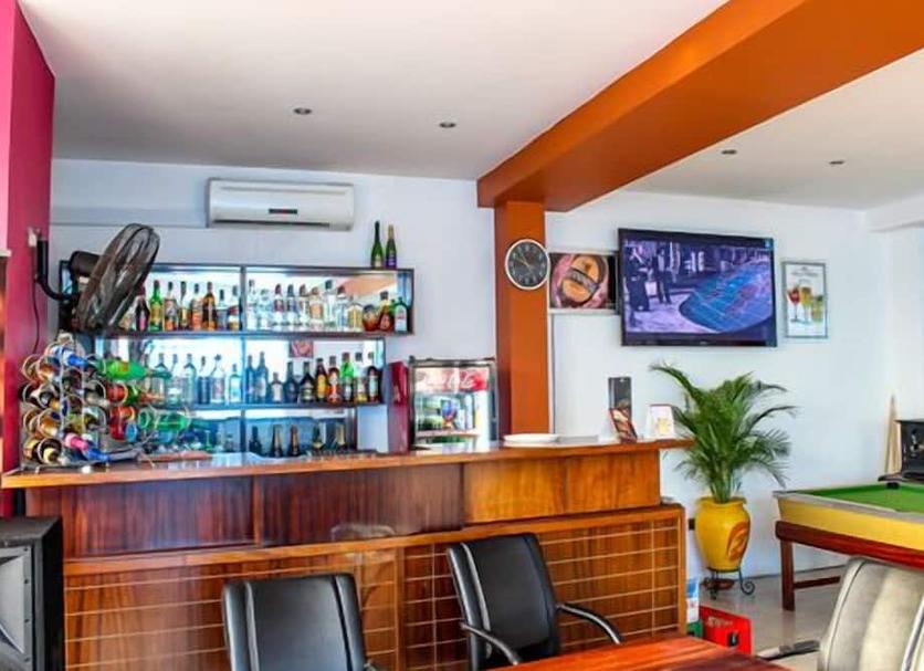 Bar Photo