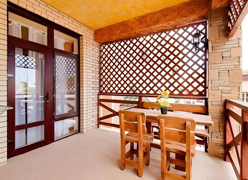 Dining room Photo