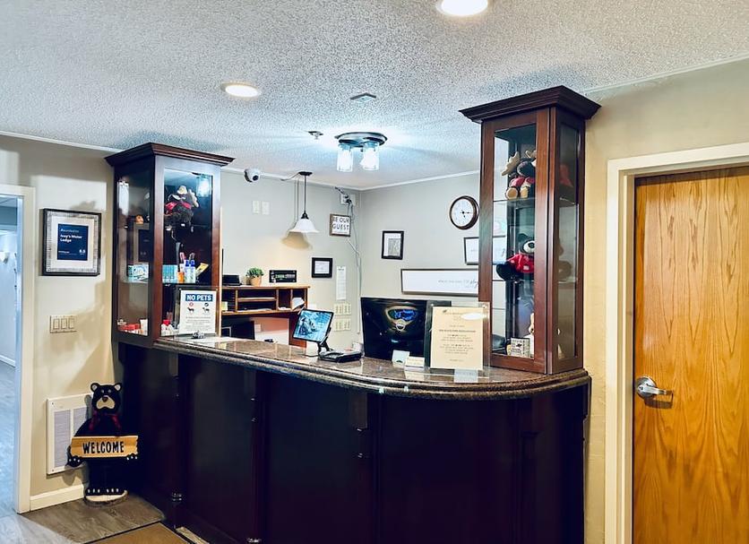 Front desk Photo
