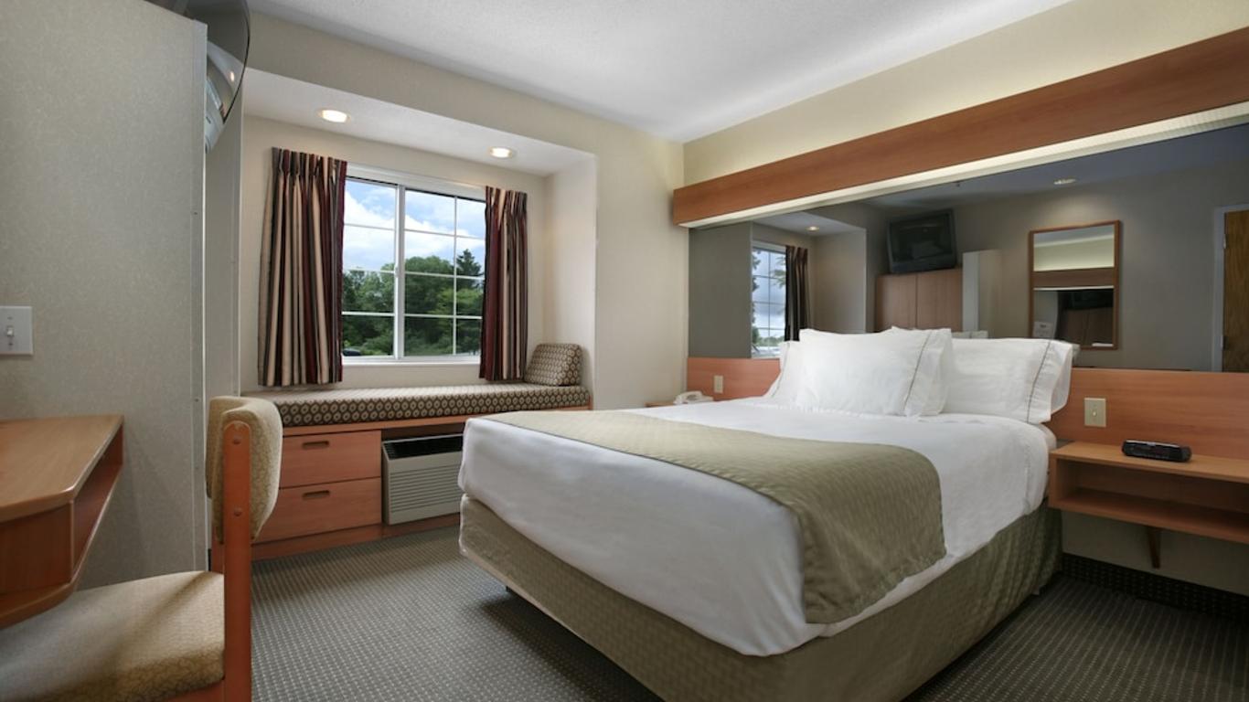 Microtel Inn & Suites by Wyndham Uncasville