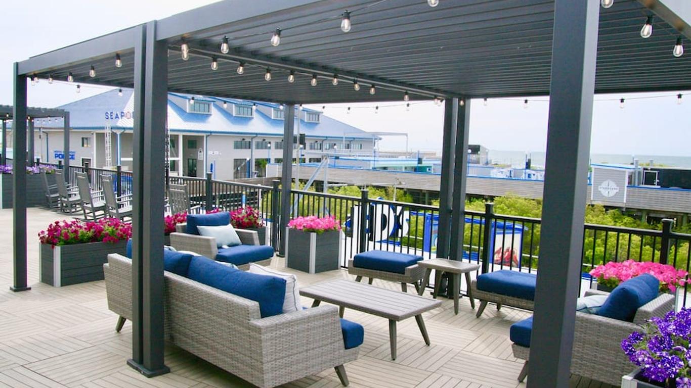Hotel Cabana Oceanfront/Boardwalk