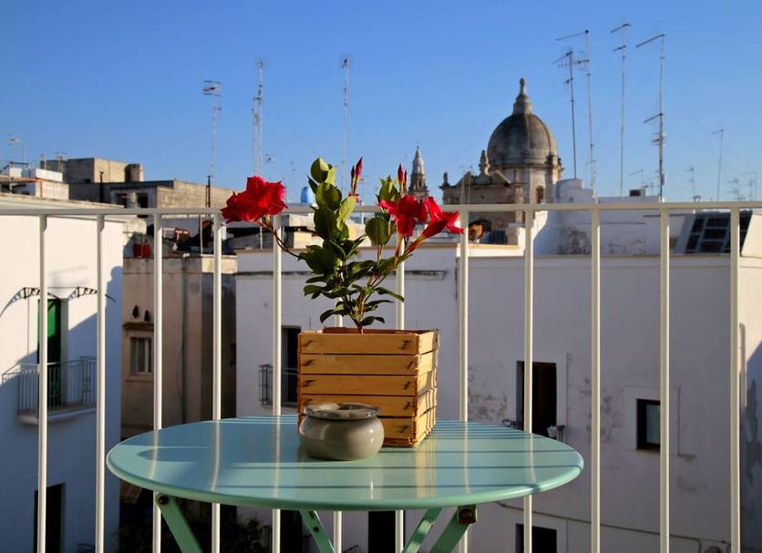 Balcony Photo