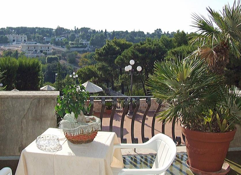 Balcony Photo
