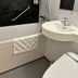 Kakogawa Plaza Hotel, Kakogawa: compact bathroom with bathtub, shower, sink and towel rack