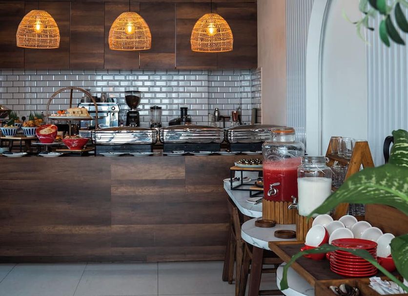 Buffet Photo