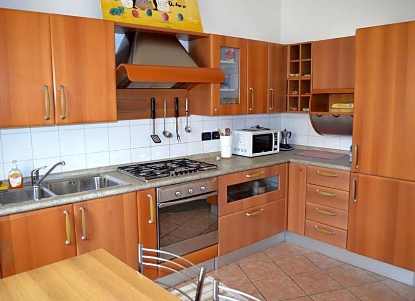 Kitchen Photo