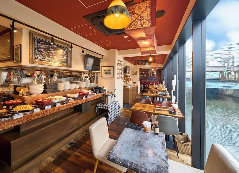 Restaurant Photo