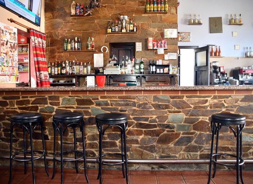 Bar Photo