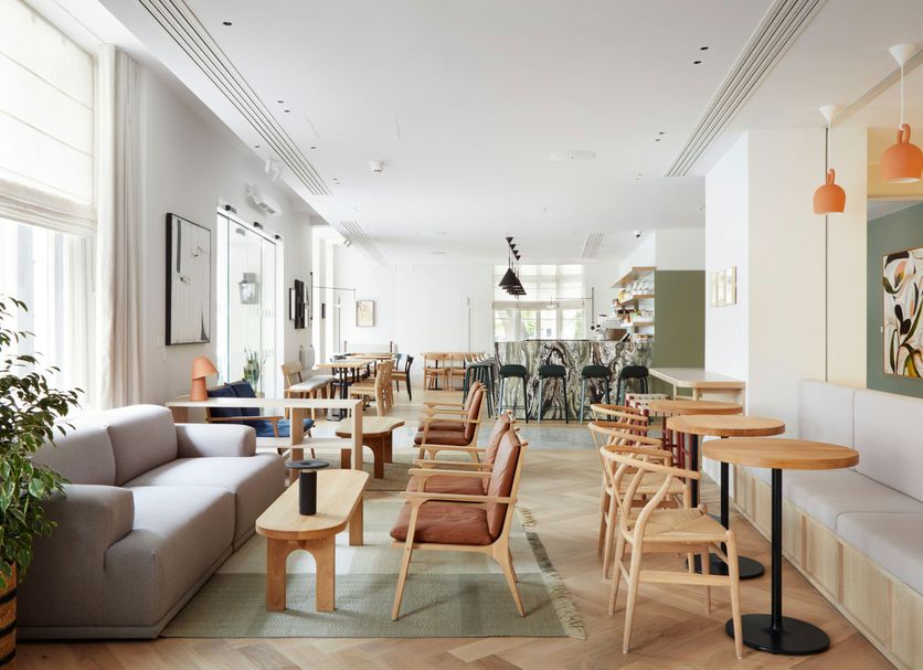 Restaurant Photo