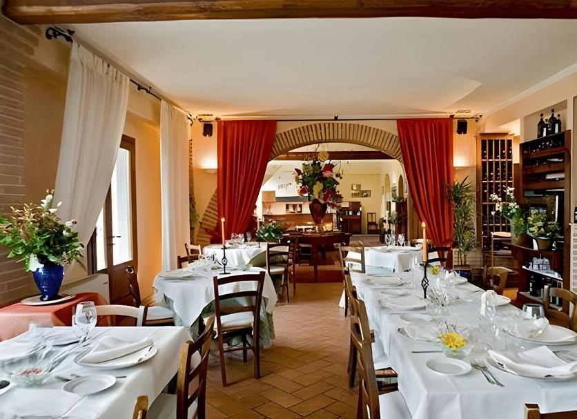 Restaurant Photo