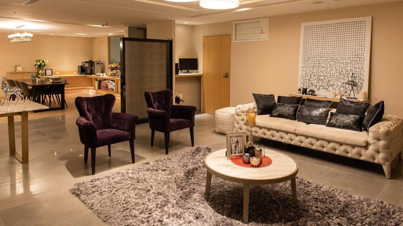 N Hotel