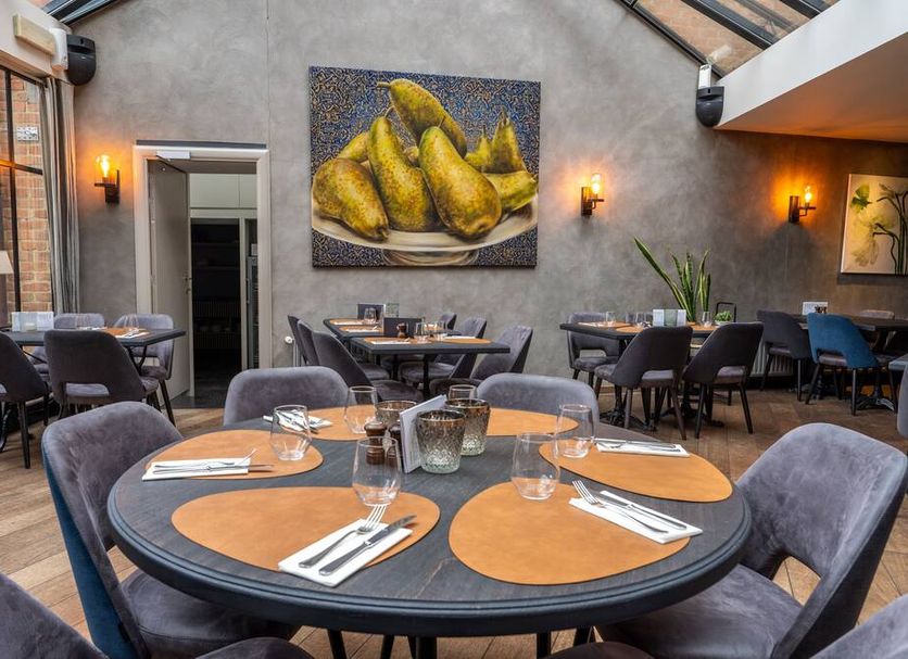 Restaurant Photo