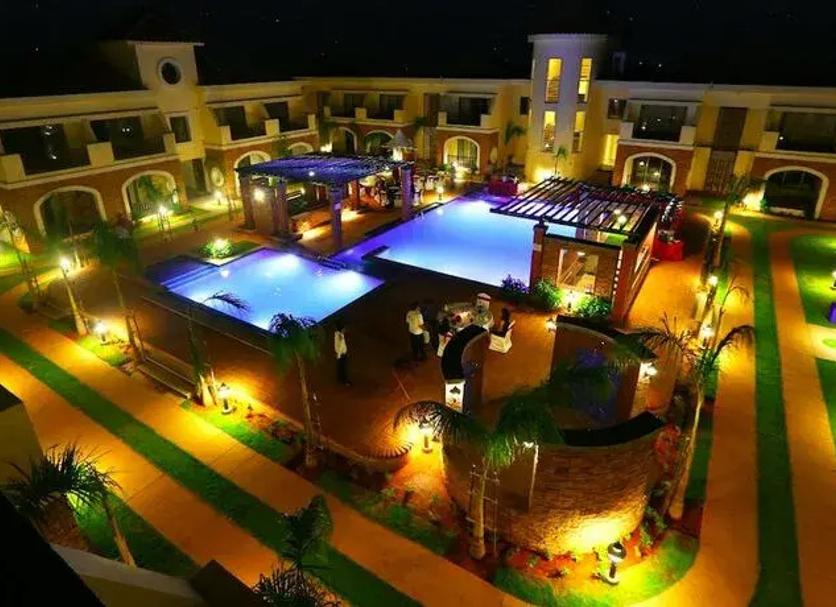Pool Photo