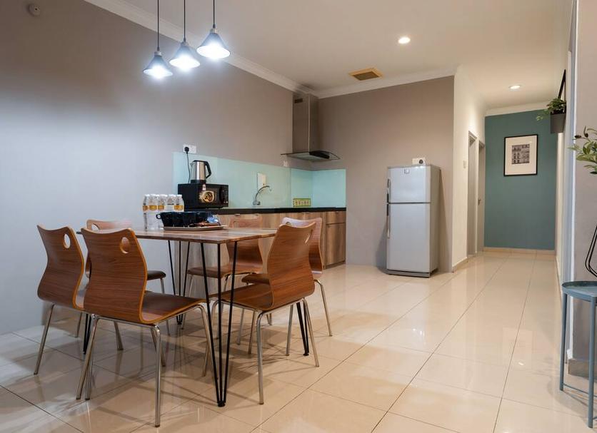 Dining room Photo