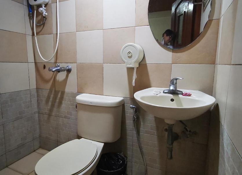 Bathroom Photo
