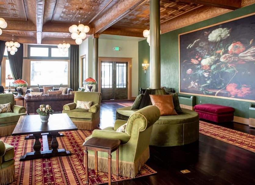 Lounge Photo