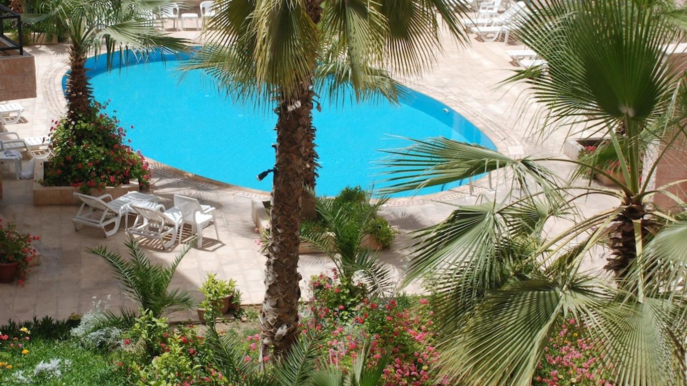 Petra Palace Hotel