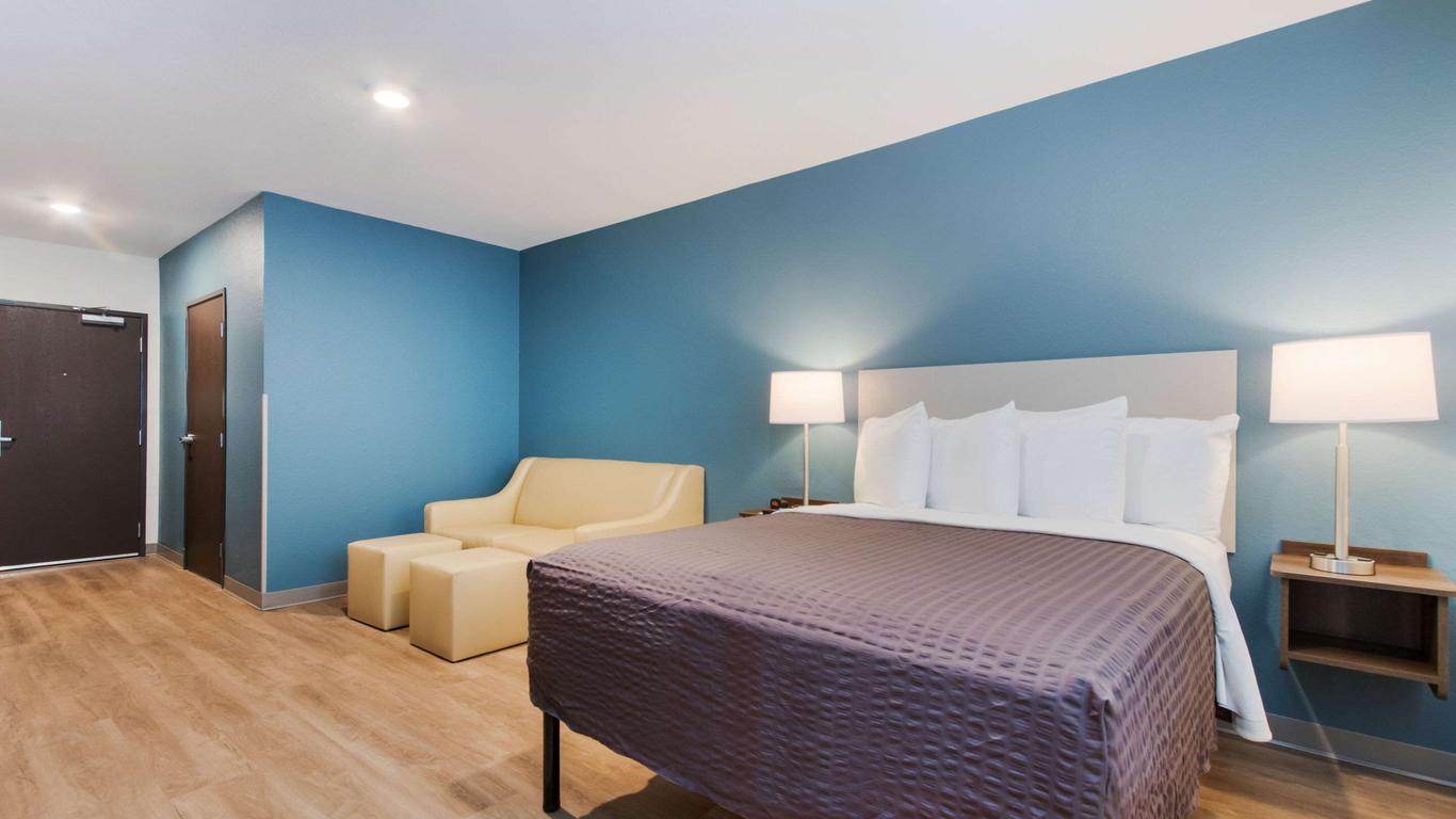 Woodspring Suites Tamarac