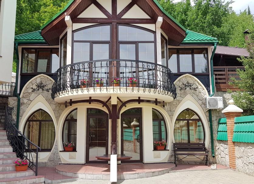 Building Photo