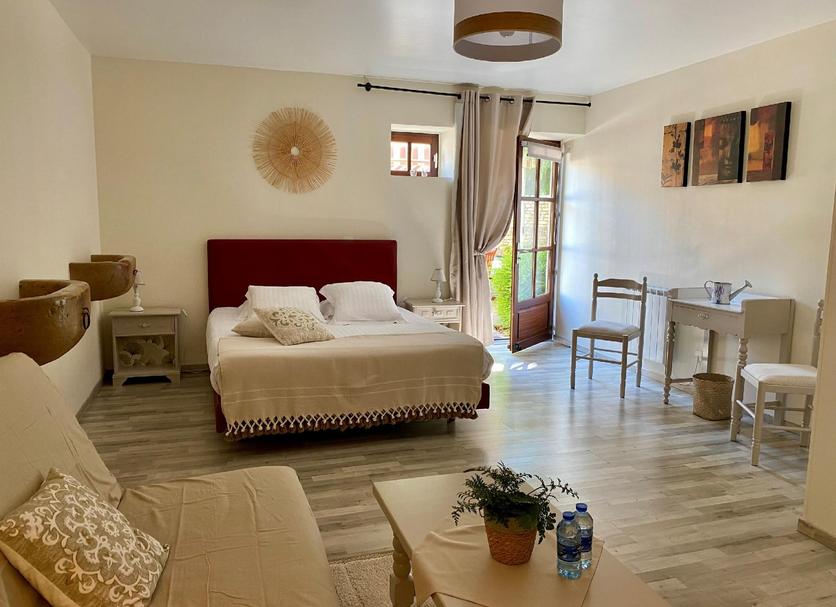 Bedroom Photo