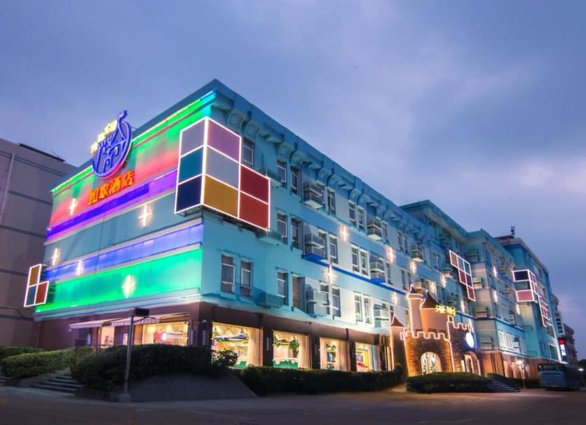 Building Photo