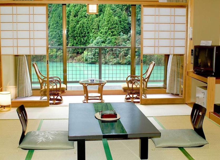 Dining room Photo