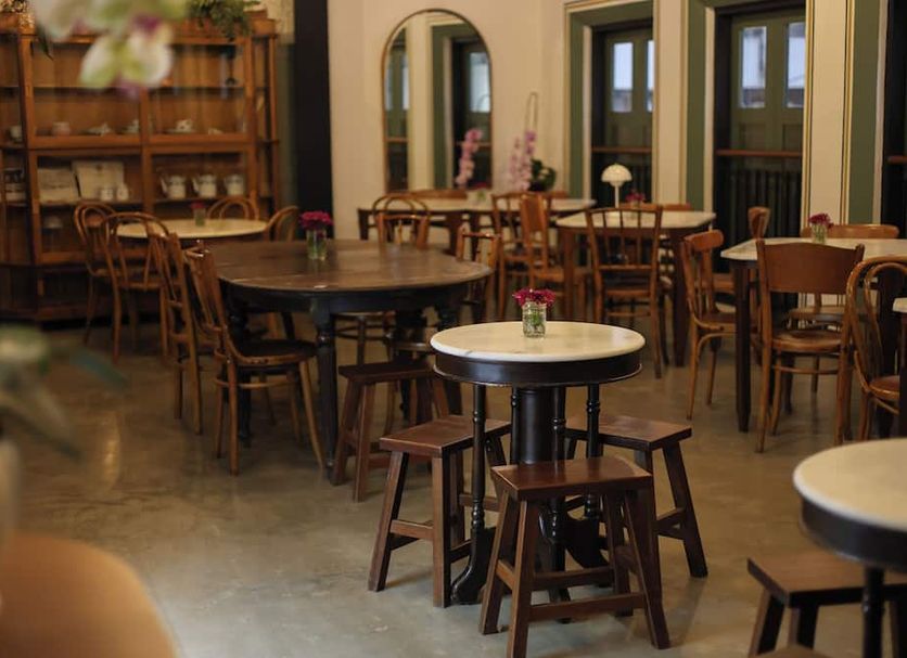 Restaurant Photo