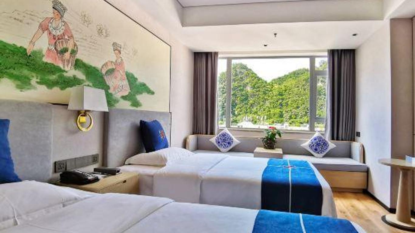 Qianling Grand Hotel