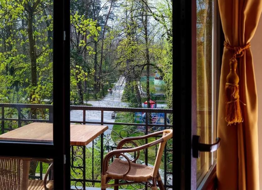 Balcony Photo
