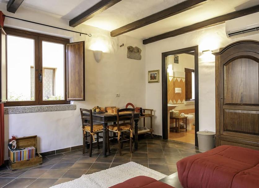 Dining room Photo