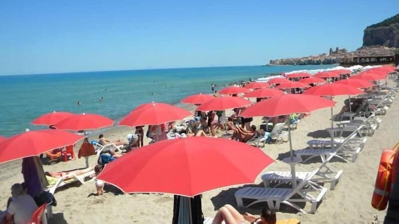 Holidays Cefalù